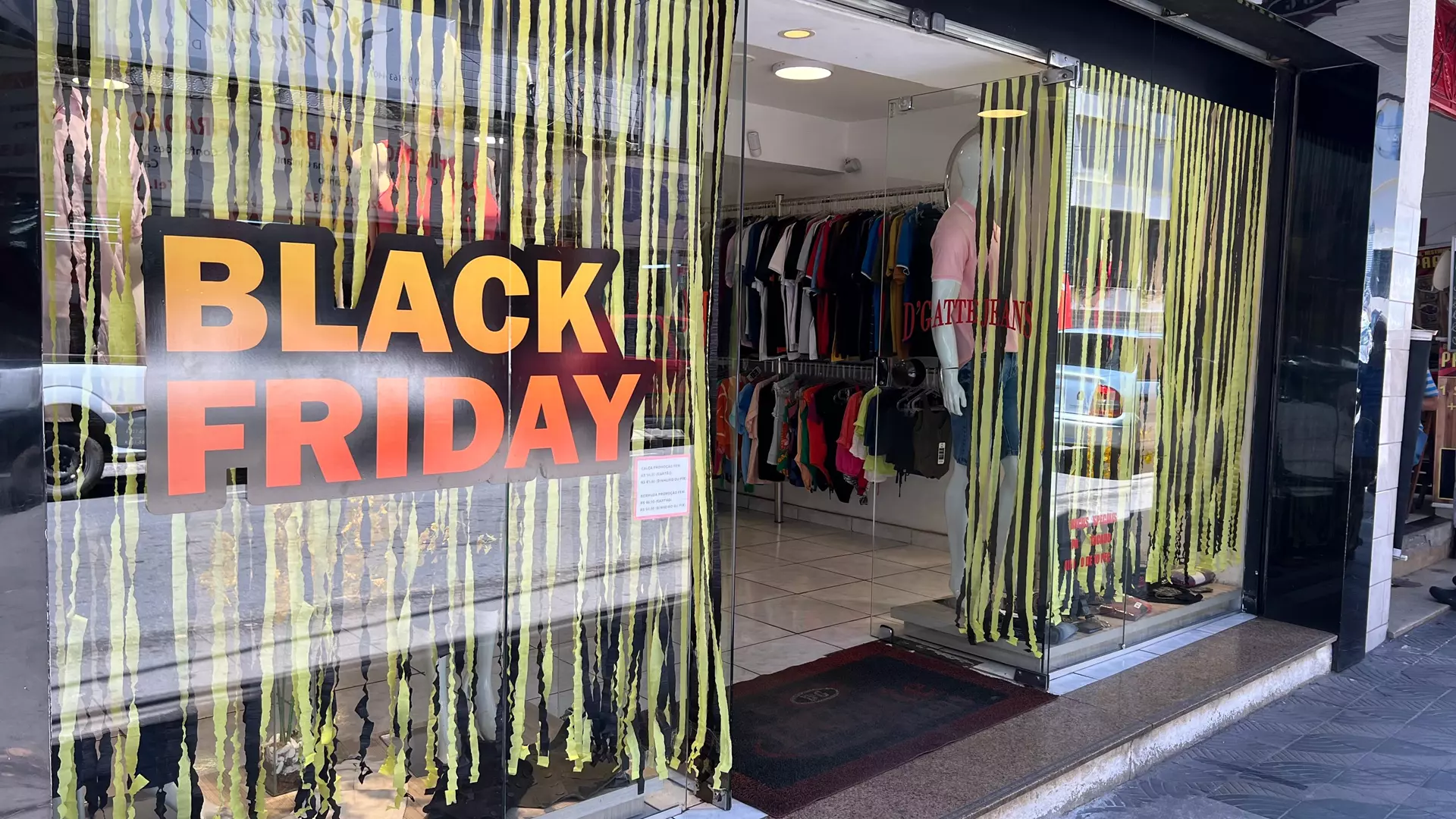 Black Friday movimenta comércio de Santos Dumont